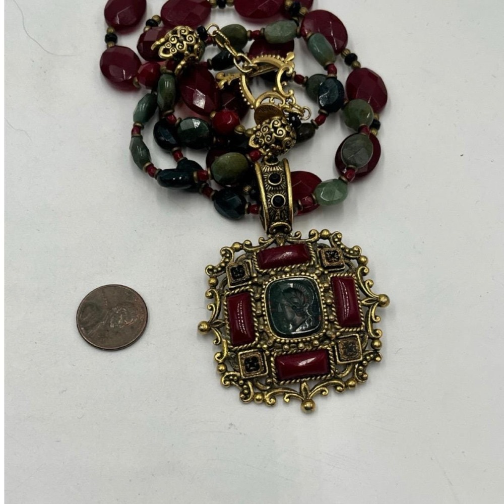Robin Steele Green Two Strand Ornate Pendant‎ Gemstone Intaglio Warrior Necklace - Picture 3 of 12